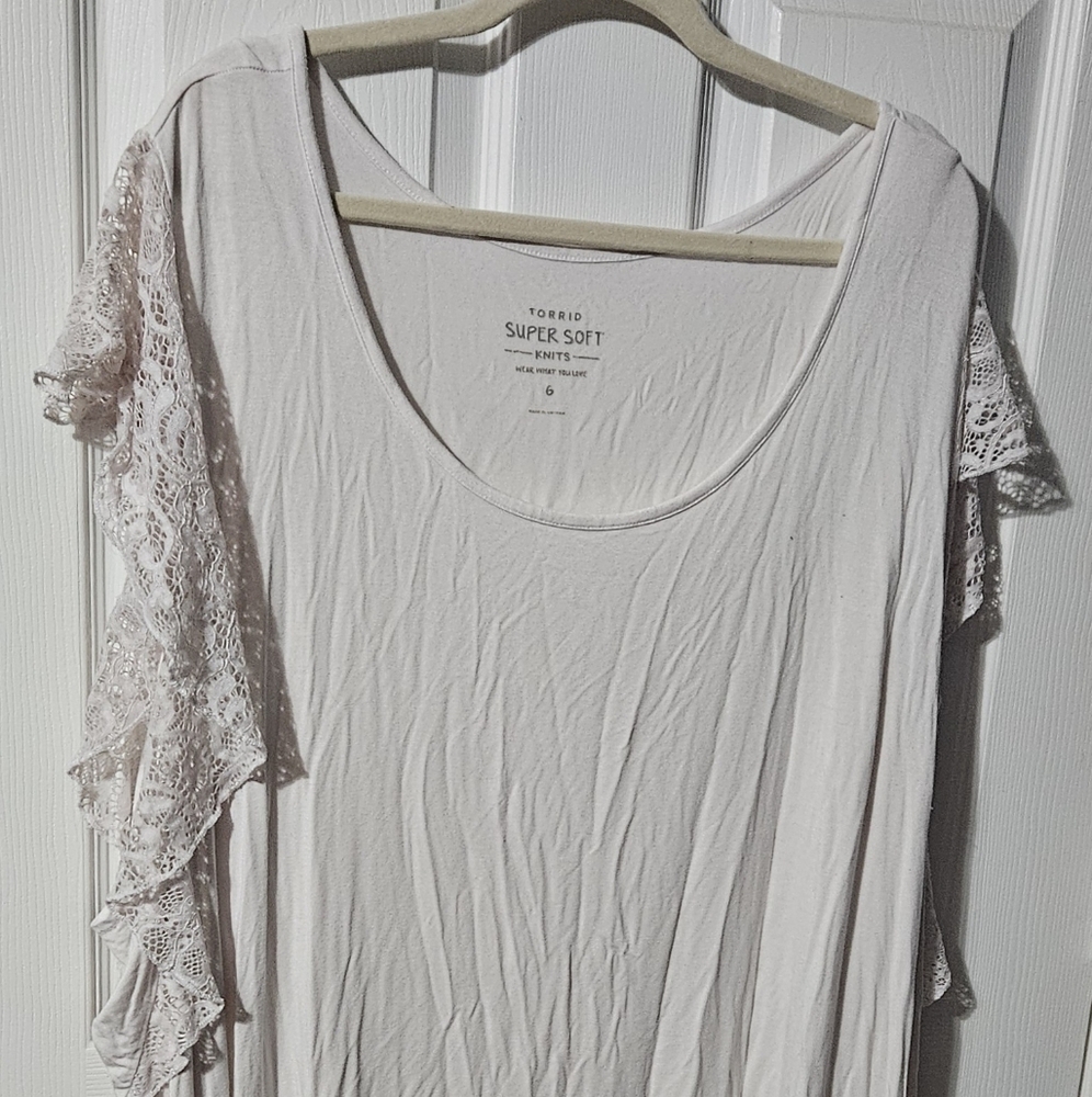 Torrid Women's White Lace Sleeve Top